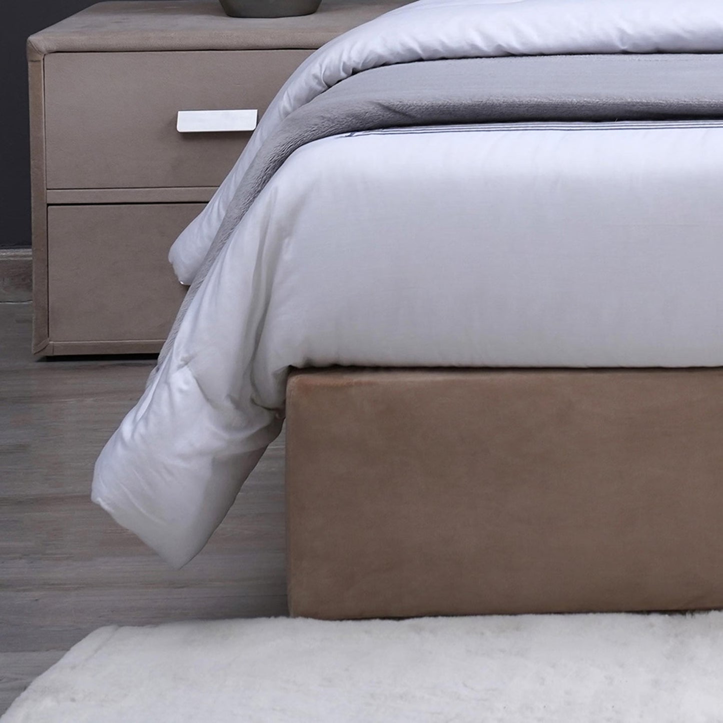 Modern Scalloped Upholstered Bed - Timber Land Home Furniture